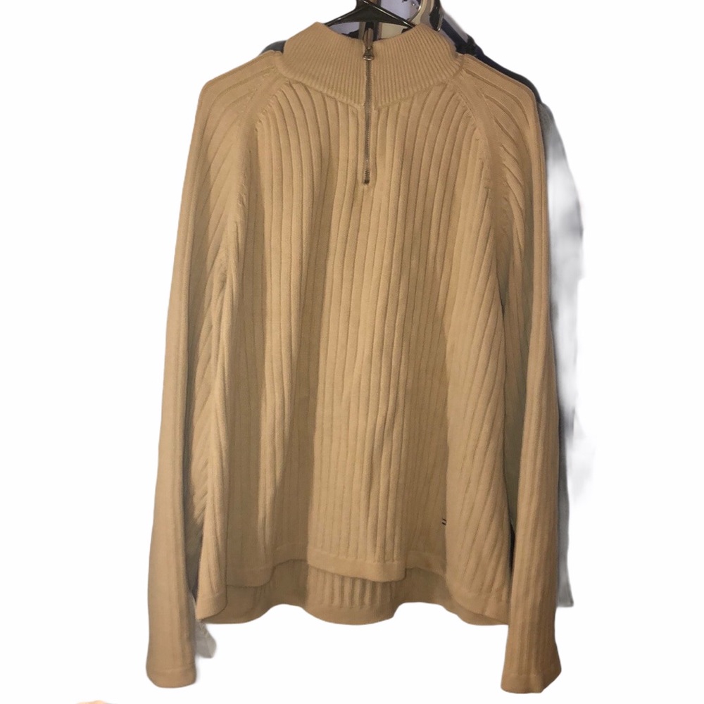 Tommy Hilfiger sweater